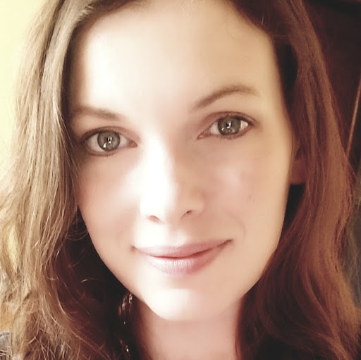 Elizabeth Parks Photo 36