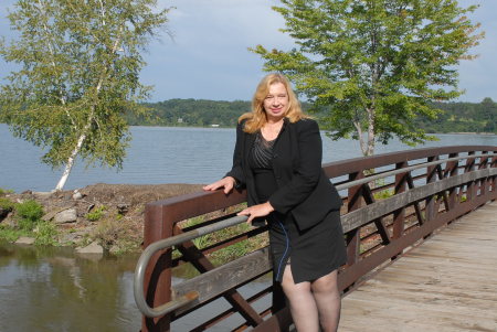 Linda Downs Photo 24