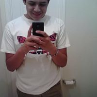 Alexis Robles Photo 19