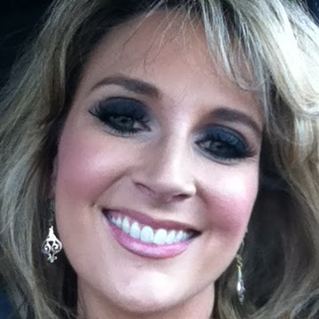 April Messer Photo 8