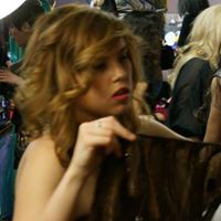 Sarah Winters Photo 36