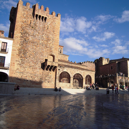 Pura Rodriguez Photo 17
