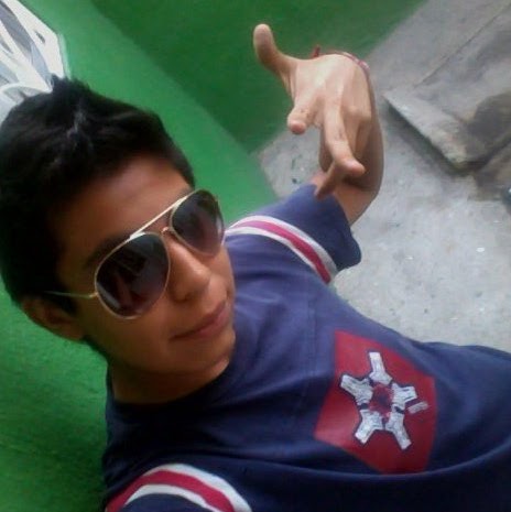 Roberto Castillo Photo 38