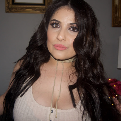 Claudia Jimenez Photo 8