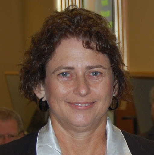 Janice Taylor Photo 19