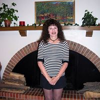 Arlene Burns Photo 38