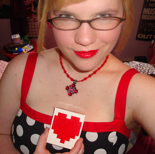 Heather Jones Photo 26
