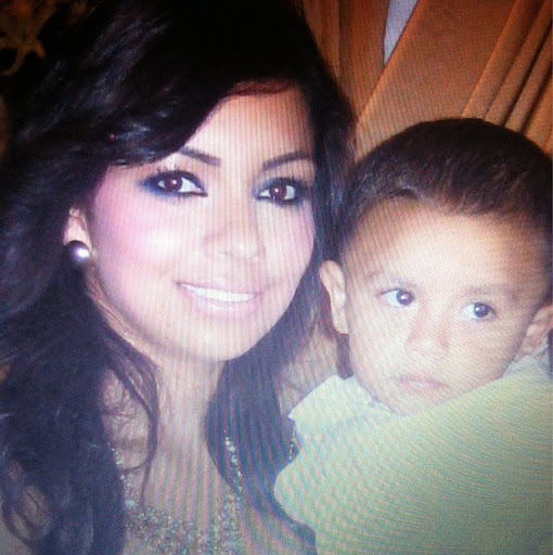 Stephanie Rangel Photo 37