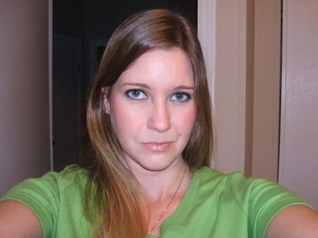 Danielle Young Photo 38