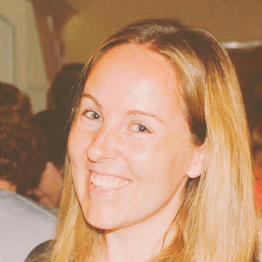 Jenny Armstrong Photo 30
