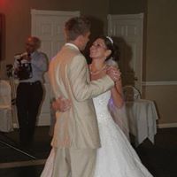 Erica Phillips Photo 32