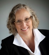 Laura Moore Photo 15