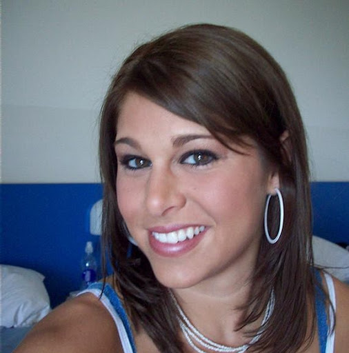 Alicia Kent Photo 8