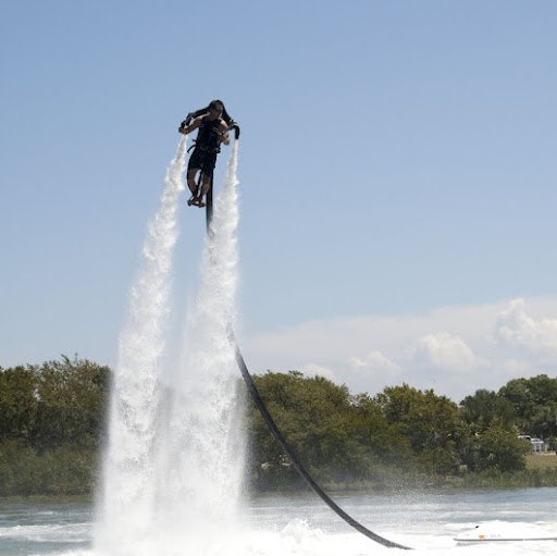 Travis Wolf Photo 37