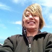 Janet Reilly Photo 19