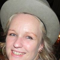 Theresa Thomson Photo 26