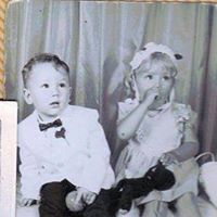 Chris Hardy Photo 9