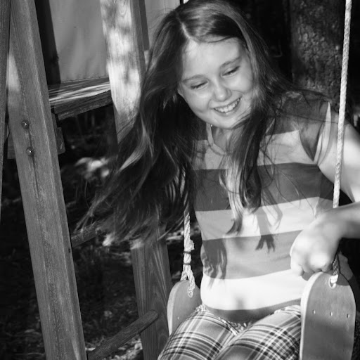 Elizabeth Volpe Photo 10