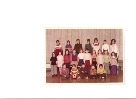 Angela Neal Photo 36