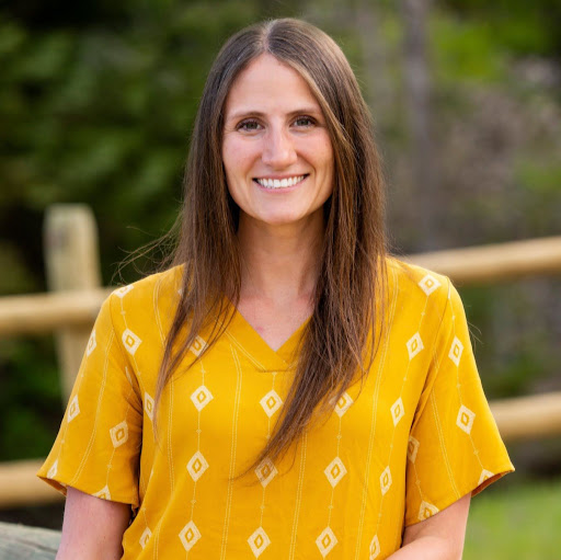 Jennifer Duke Photo 26