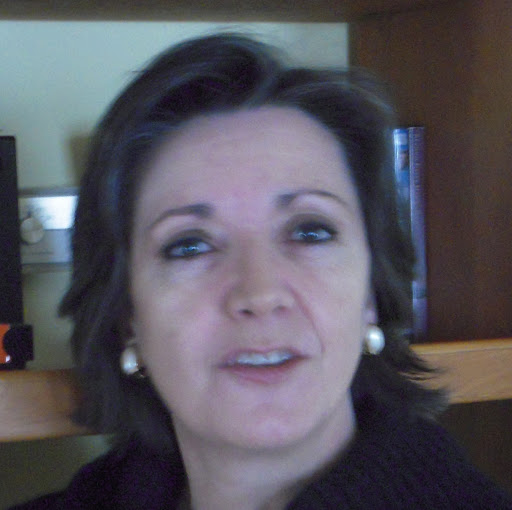 Ana Chamberlain Photo 8