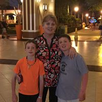 Christine Raney Photo 6