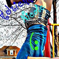 Adrienne Robinson Photo 23