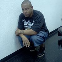 Curtis Lowe Photo 31