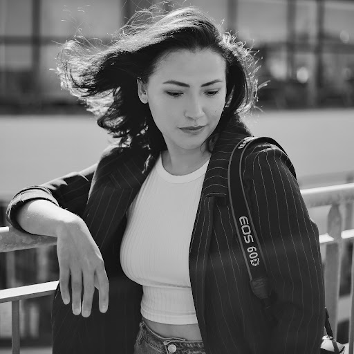 Yessy Calderon Photo 1