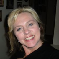 Jana Robbins Photo 15