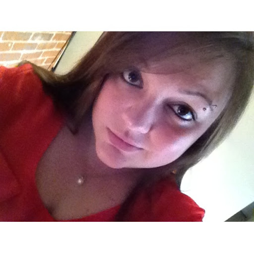 Samantha Farley Photo 4