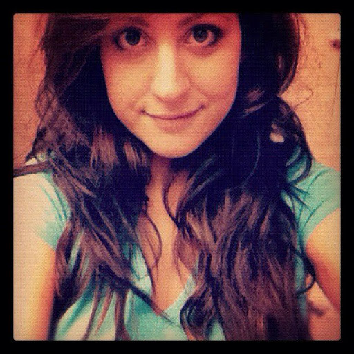 Victoria Howell Photo 25