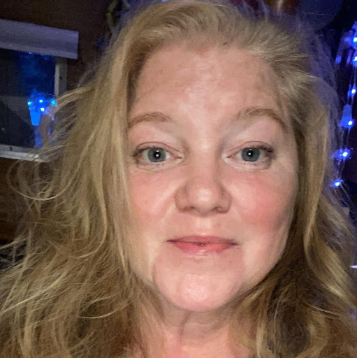 Dana Brooks Photo 25