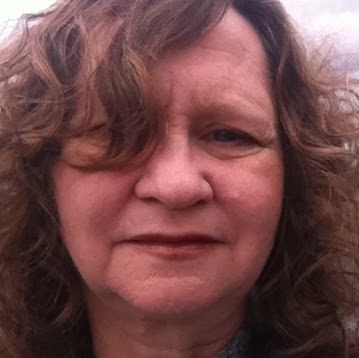 Paula Carroll Photo 33