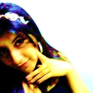 Adriana Robles Photo 12