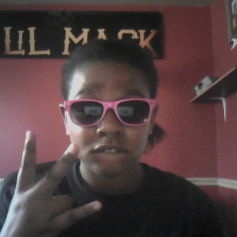 Ebony Johnson Photo 12
