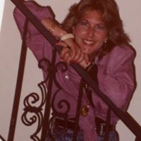 Debbie Warren Photo 13