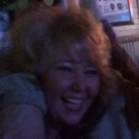 Robin Lyons Photo 15