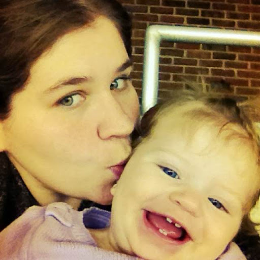 Elizabeth Scherer Photo 14