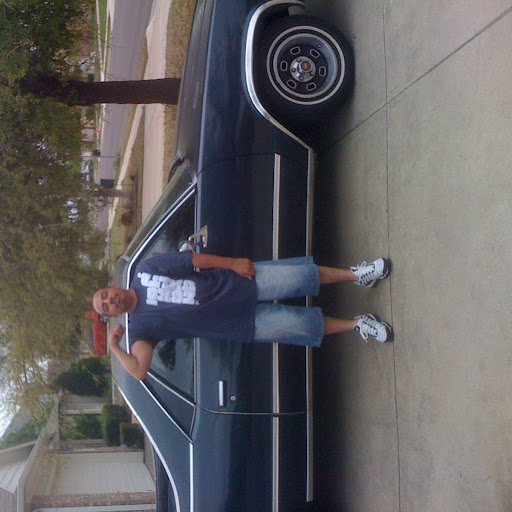 Anthony Rodriguez Photo 28