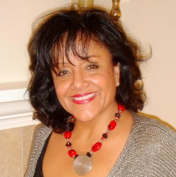 Suzanne Macdonald Photo 30