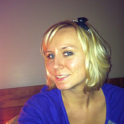 Andrea Rowe Photo 7