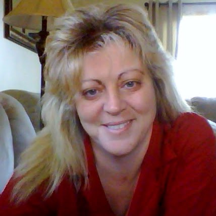 Pauline Davis Photo 28