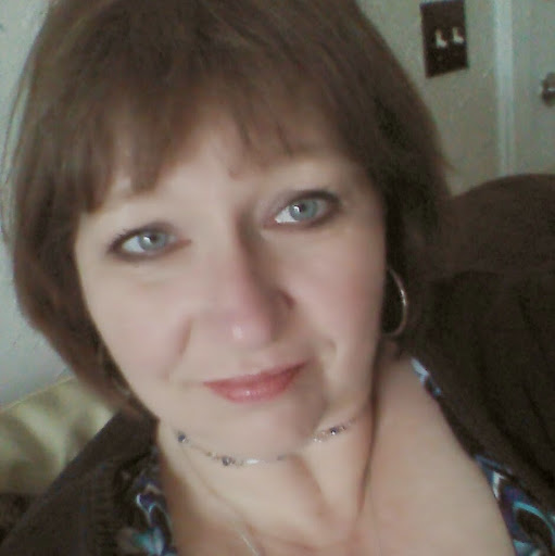 Paula Roberts Photo 28