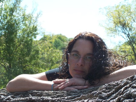 Renee Everhart Photo 7