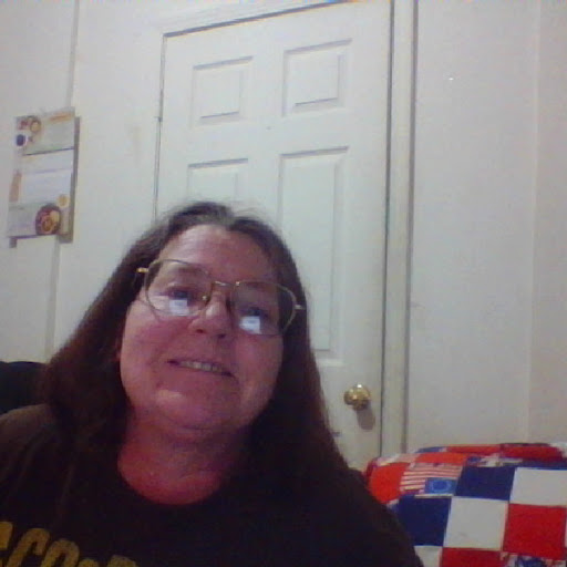 Darlene Thompson Photo 41