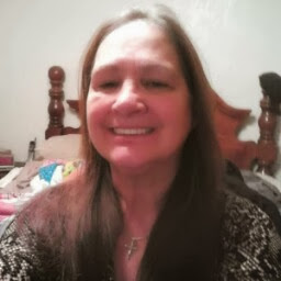 Debbie Thomas Photo 12