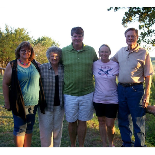 Gayle Jones Photo 24