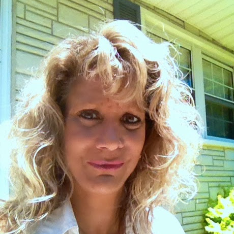 Beverly Russell Photo 16