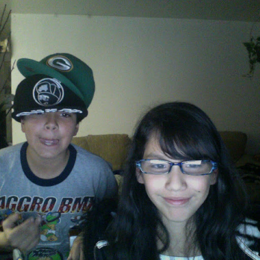 Alexa Robles Photo 22
